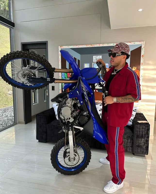 Ryan Castro outfit in Dickies, Palm Angels, and Supreme, 2023
