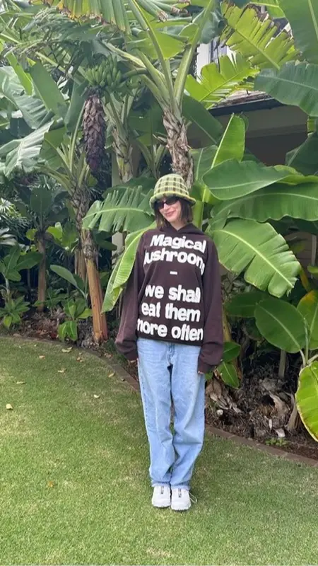 Hailey Bieber outfit in Lyrical Lemonade, Salomon, and Memorial Day, 2023