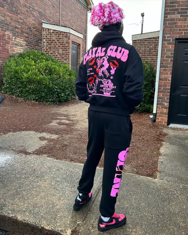 Yung Mal outfit in Of1Ne, Fnf Customs, and Lux Apparel, 2023