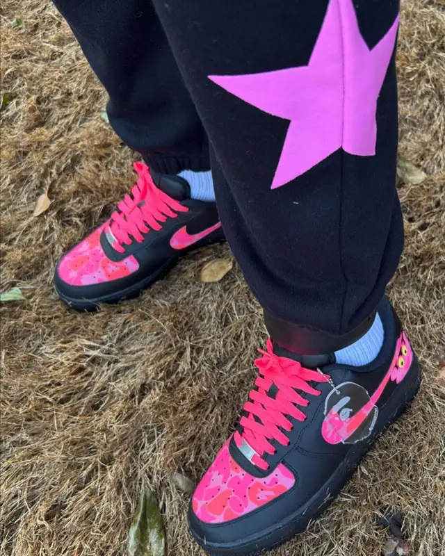 Yung Mal outfit in Of1Ne, Fnf Customs, and Lux Apparel, 2023