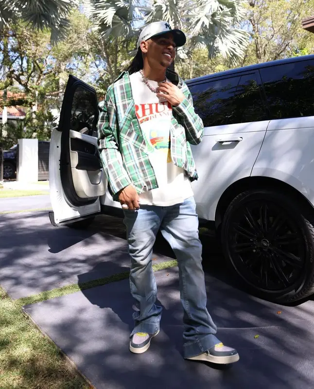 Ozuna outfit in Kith, Rhude, and Amiri, 2023