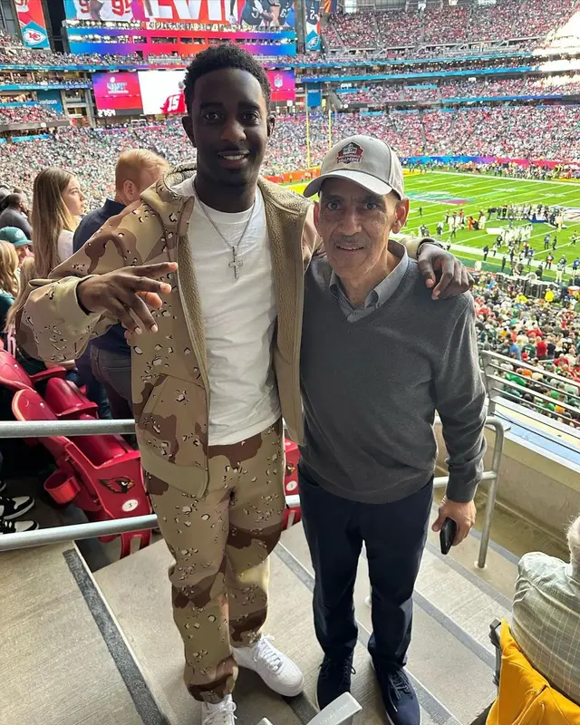 Desi Banks outfit in Supreme and Nike, 2023
