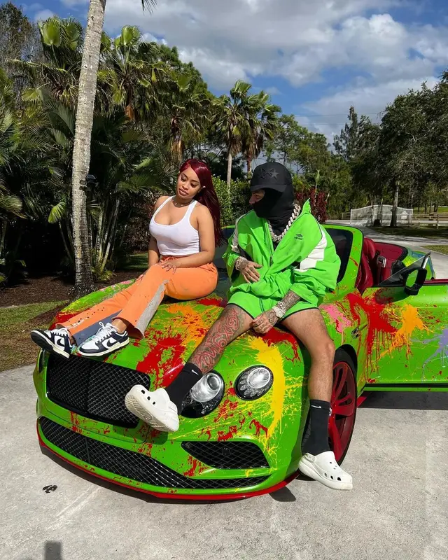 6ix9ine outfit in Balenciaga, Amiri, and Nike, 2023