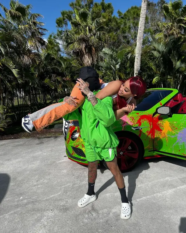 6ix9ine outfit in Balenciaga, Amiri, and Nike, 2023