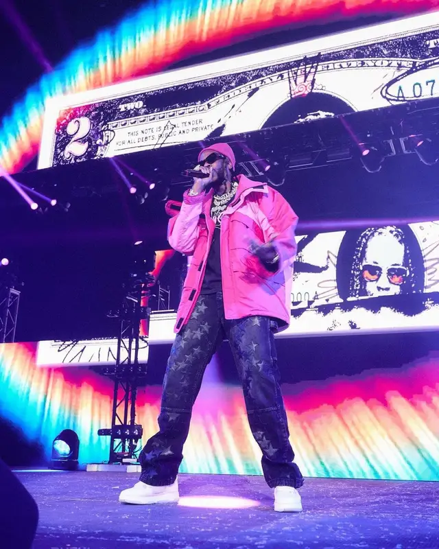 2 Chainz outfit in Gallery Dept., Amiri, and Balenciaga, 2023