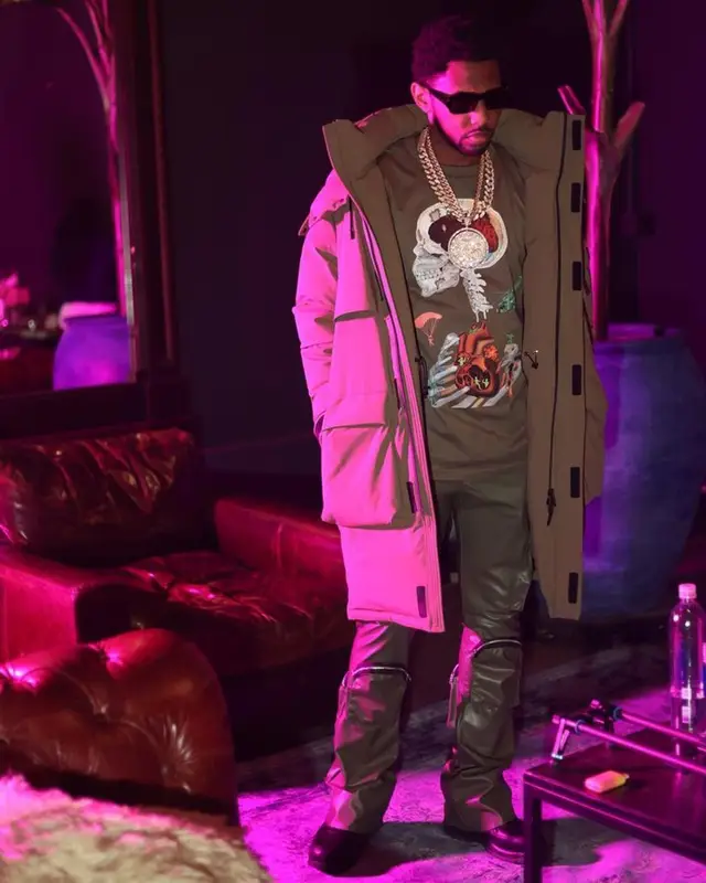 Fabolous outfit in Nike, Louis Vuitton, and Takashi Murakami, 2023
