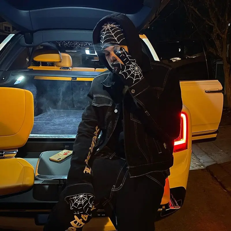 D Savage outfit in Vlone and Darkm0de, 2021