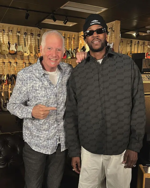 2 Chainz outfit in Balenciaga, 2023
