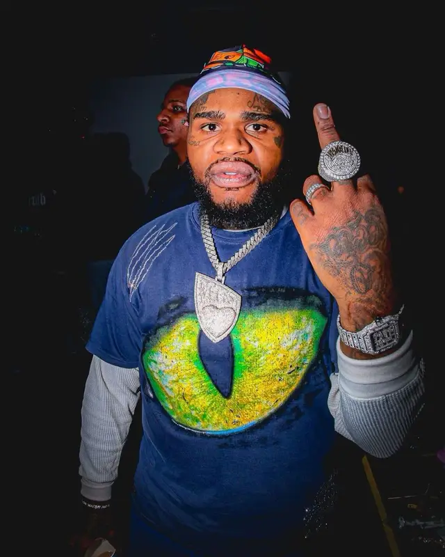 Fat Boy outfit in Playboi Artist and Nike, 2023