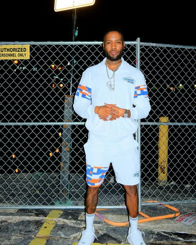 Shy Glizzy outfit in Missoni and Nike, 2023