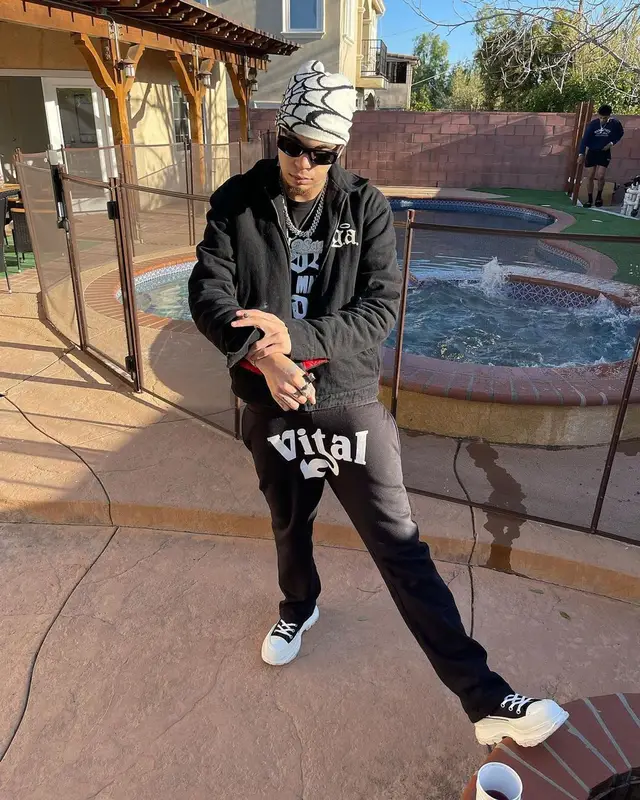 D Savage outfit in Alexander McQueen, Balenciaga, and Act Up, 2023