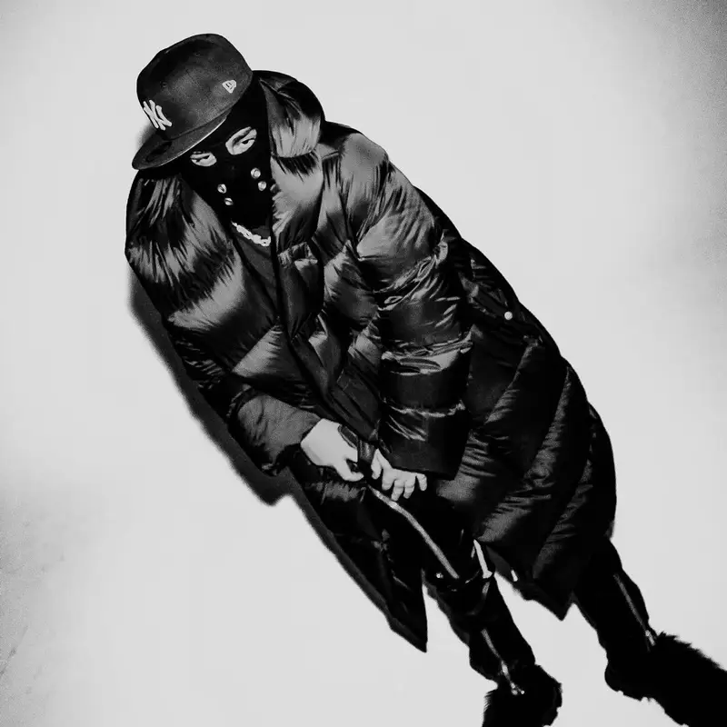 Yeat outfit in New Era and Rick Owens, 2023