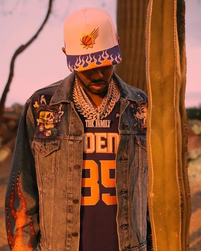 Fabolous outfit in Nike, Kill the Hype, and Phoenix Suns, 2023