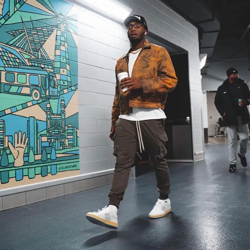 Donovan Mitchell outfit in Notsonormal, 2022