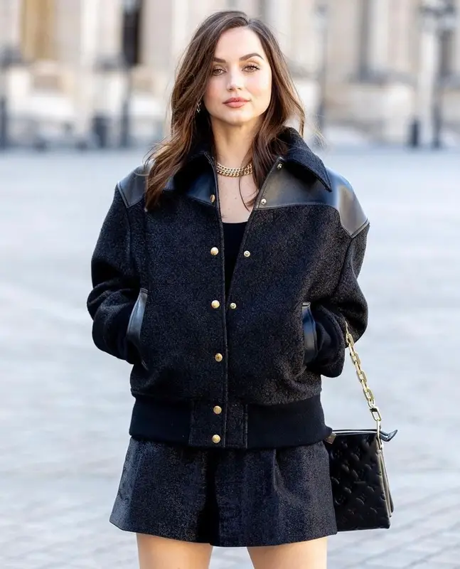 Ana de Armas outfit in Louis Vuitton, 2022