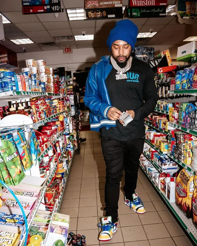 Icewear Vezzo outfit in Avirex, Icewear Vezzo Merch, and Nike, 2023