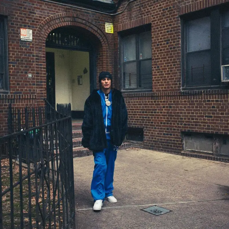 Rondodasosa outfit in Off-White and Arc'teryx, 2023