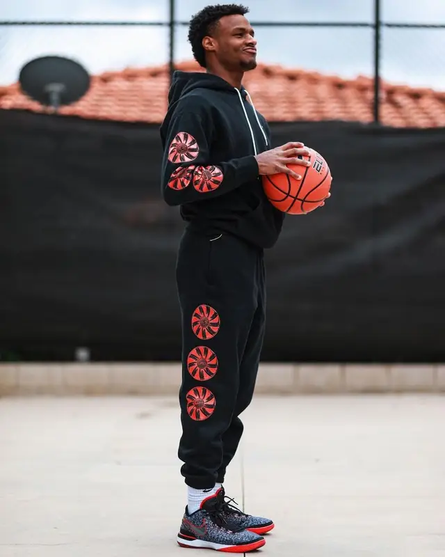Bronny James outfit in Nike, LeBron James Merch, and Faze Clan Merch, 2023
