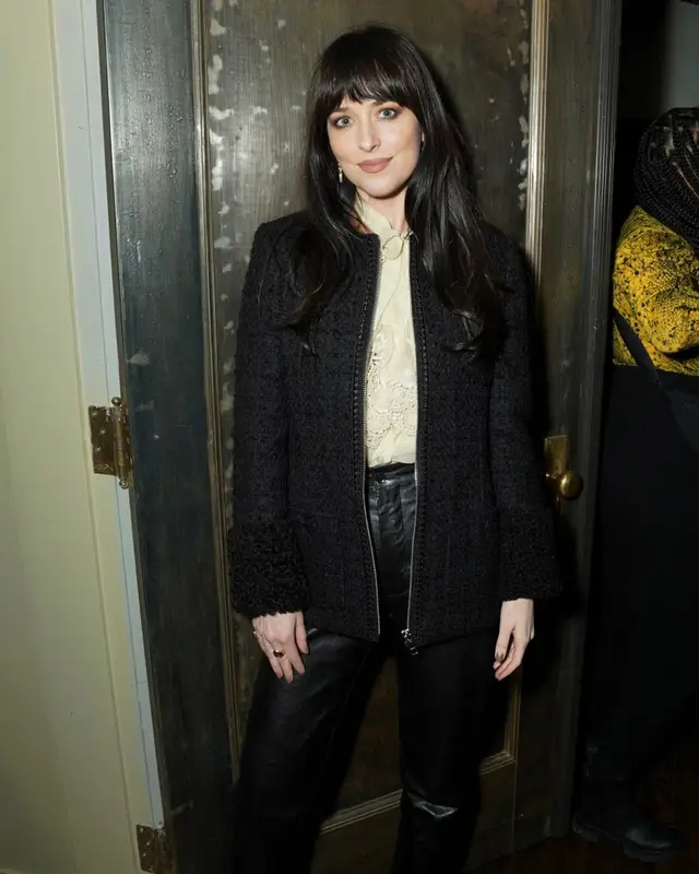 Dakota Johnson outfit in Gucci and Christian Louboutin, 2023
