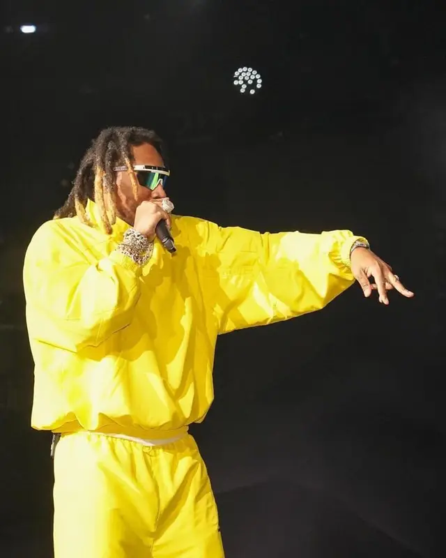 Future outfit in Balenciaga, Nike, and Prada, 2023