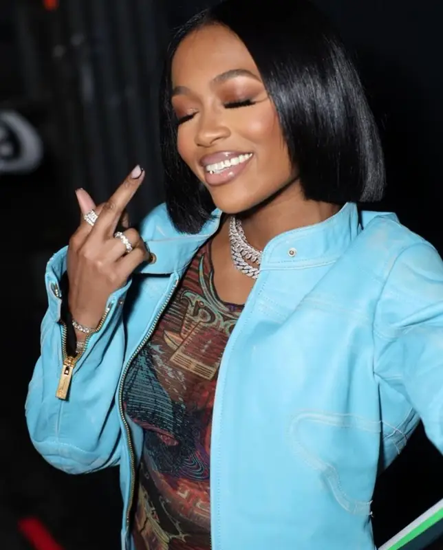Dess Dior outfit in Blumarine, Jean Paul Gaultier, and By Far, 2023