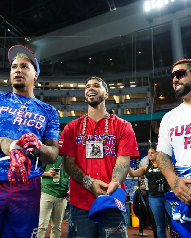 Anuel AA outfit in World Baseball Classic and Amiri, 2023