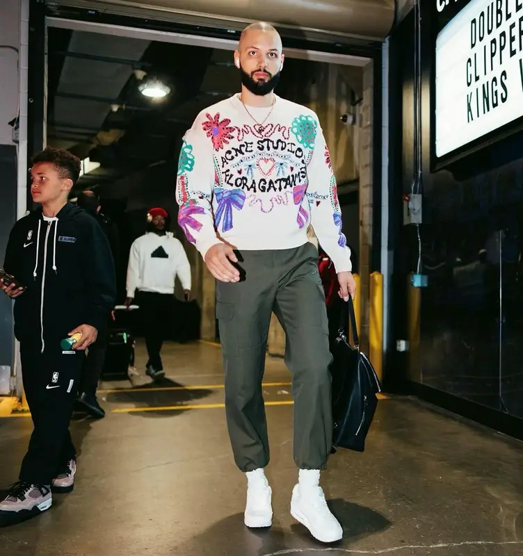 Evan Mehdi Fournier outfit in Acne Studios, Louis Vuitton, and Nike, 2023