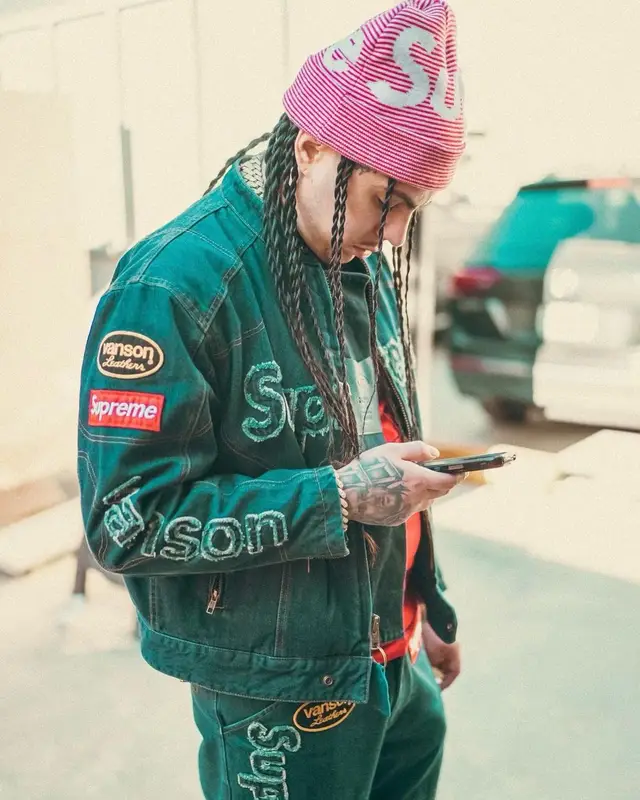 Peso Peso outfit in Vanson Leathers, Nike, and Supreme, 2023
