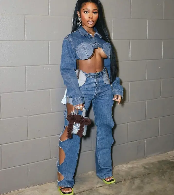 Jayda Wayda outfit in Levi’s, Ottolinger, and Sami Miro, 2023