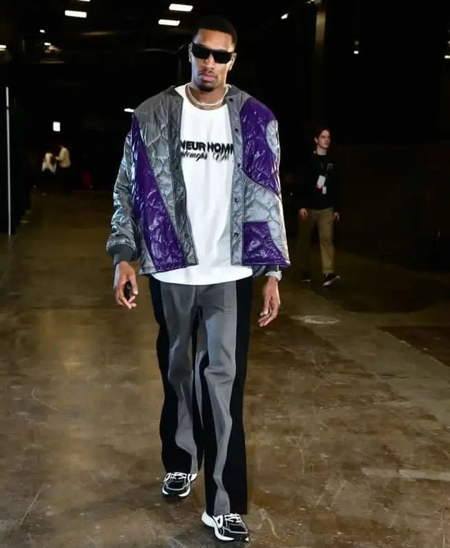 Torrey Craig outfit in Pas Une Marque, 2023