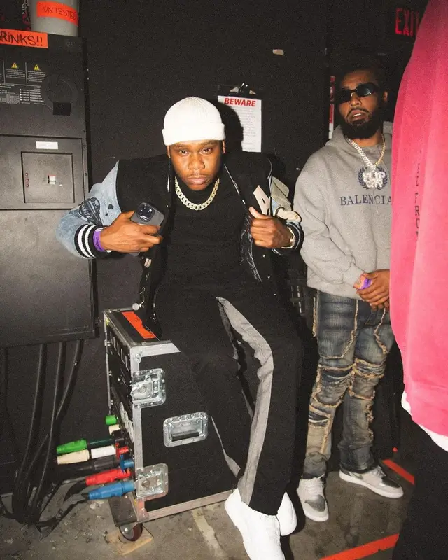 Symba outfit in AlphaStyle and Askyurself, 2023