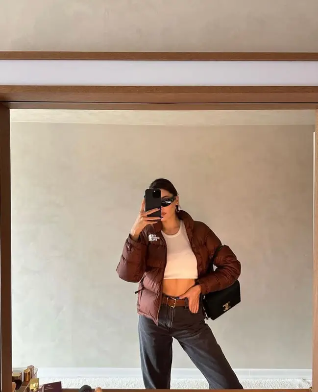 Hande Erchel outfit in The North Face, Zara, and Prada, 2023