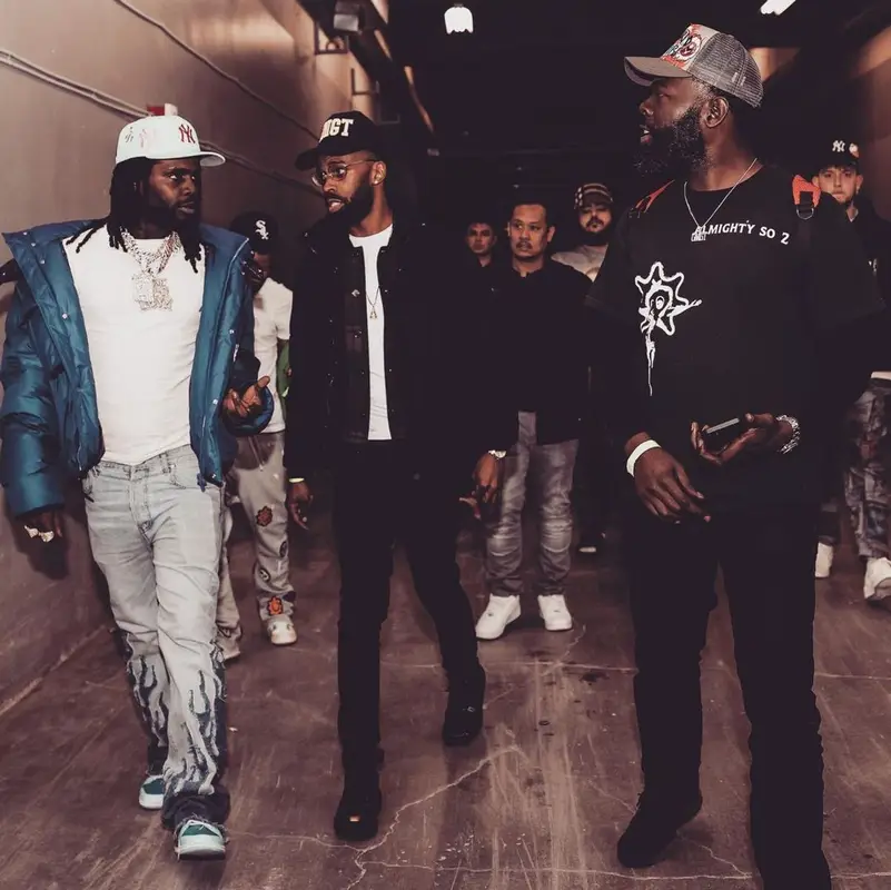 Chief Keef outfit in Amiri, Supreme, and New Era, 2023
