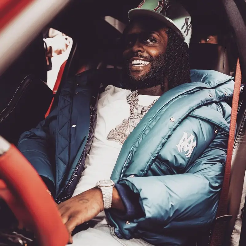 Chief Keef outfit in Amiri, Supreme, and New Era, 2023