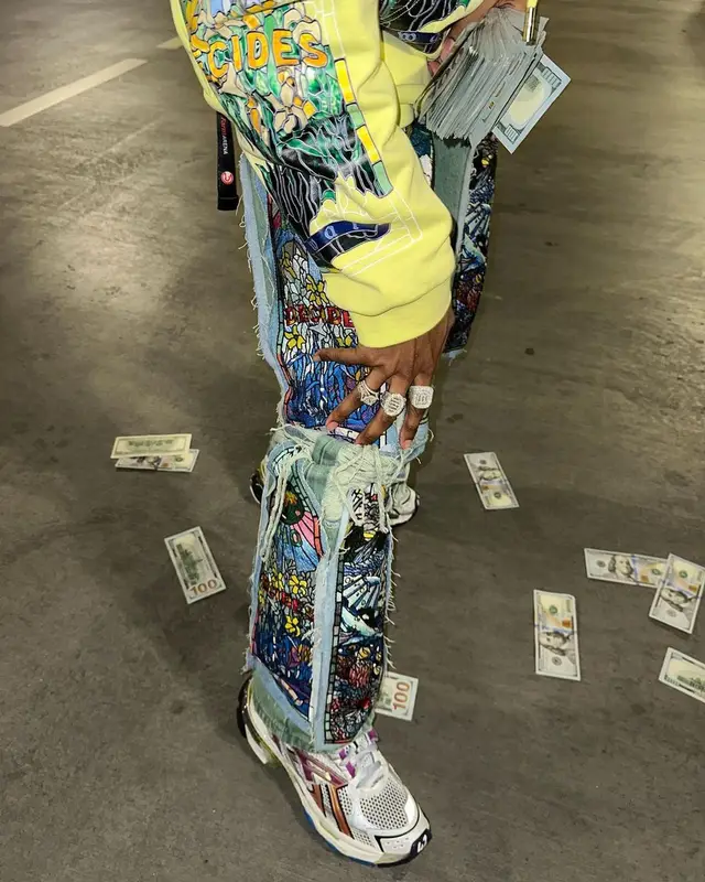Toosii outfit in Who Decides War and Balenciaga, 2023