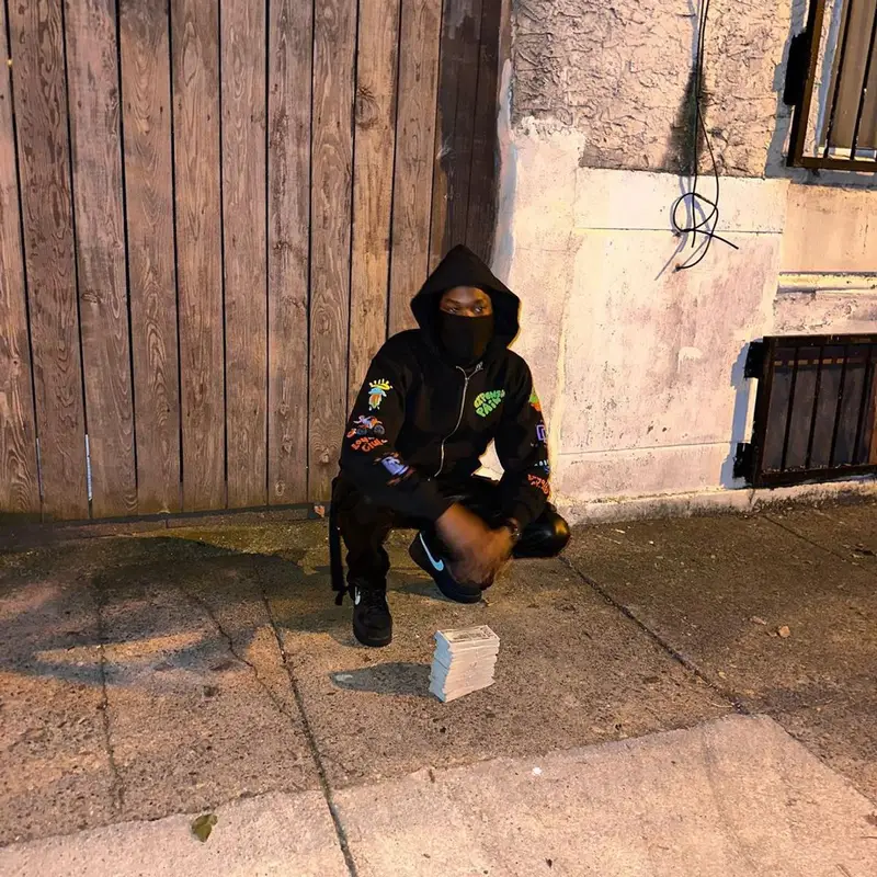 Meek Mill outfit in Amiri, Nike, and Tiffany&Co, 2023