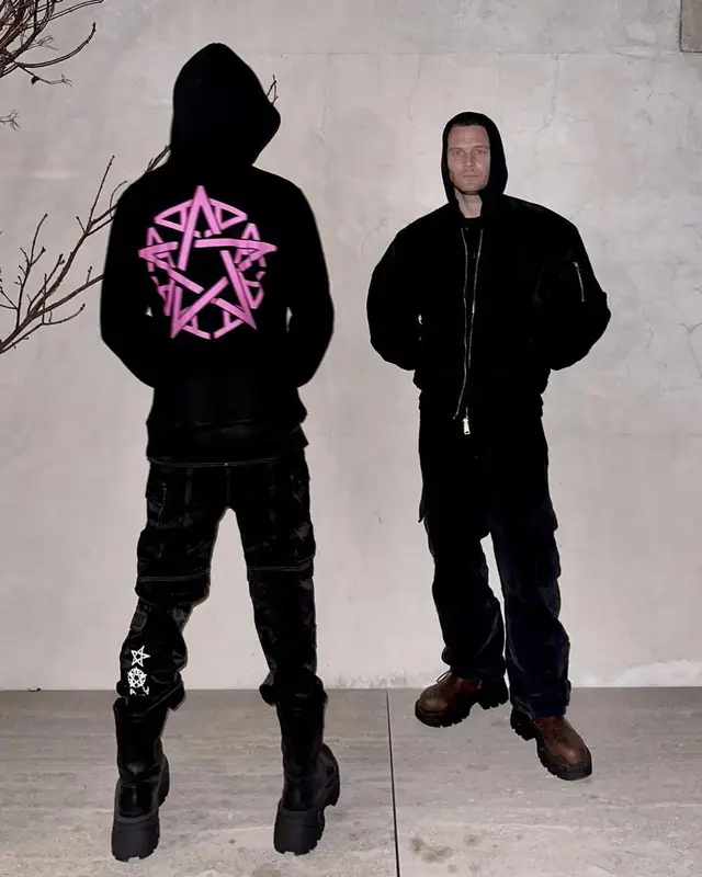 Destroy Lonely outfit in Alyx and Destroy Lonely Merch, 2023