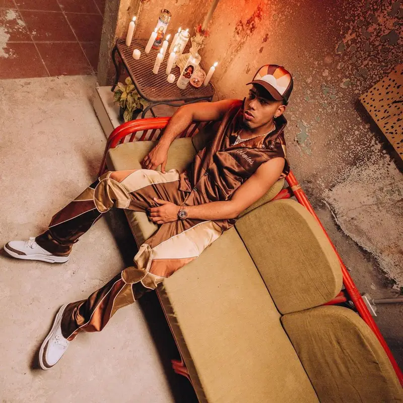 Myke Towers outfit in Jordan and Nahmias, 2023