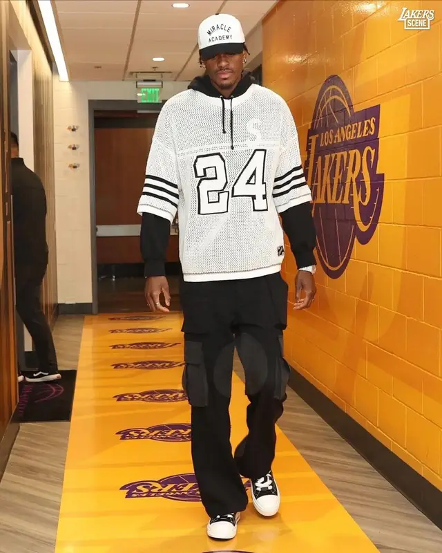 Jarred Vanderbilt outfit in Supreme and Nahmias, 2023