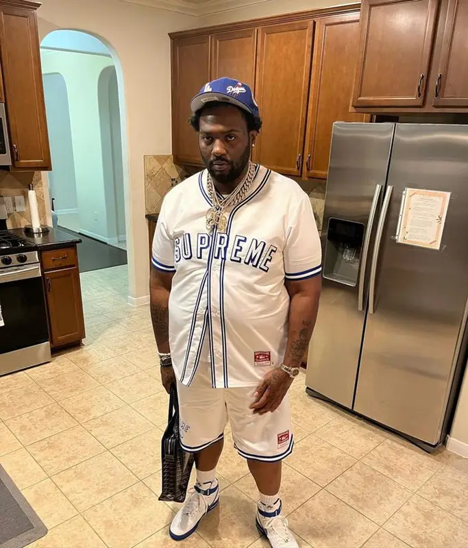Peezy outfit in Supreme, Nike, and Mitchell & Ness, 2023
