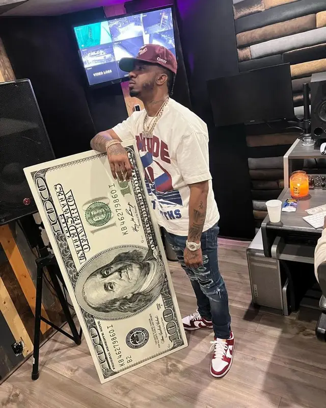 Benny The Butcher outfit in Rhude, Amiri, and Nike, 2023