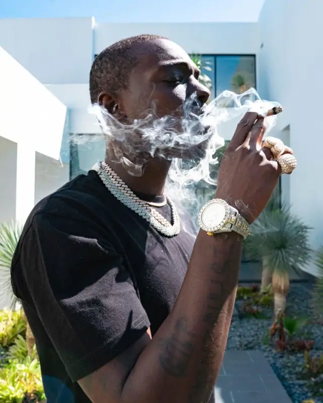 Bobby Shmurda outfit in Rta and Jordan, 2023