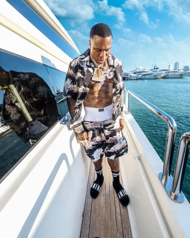 BandMan Kevo outfit in Amiri, 2023