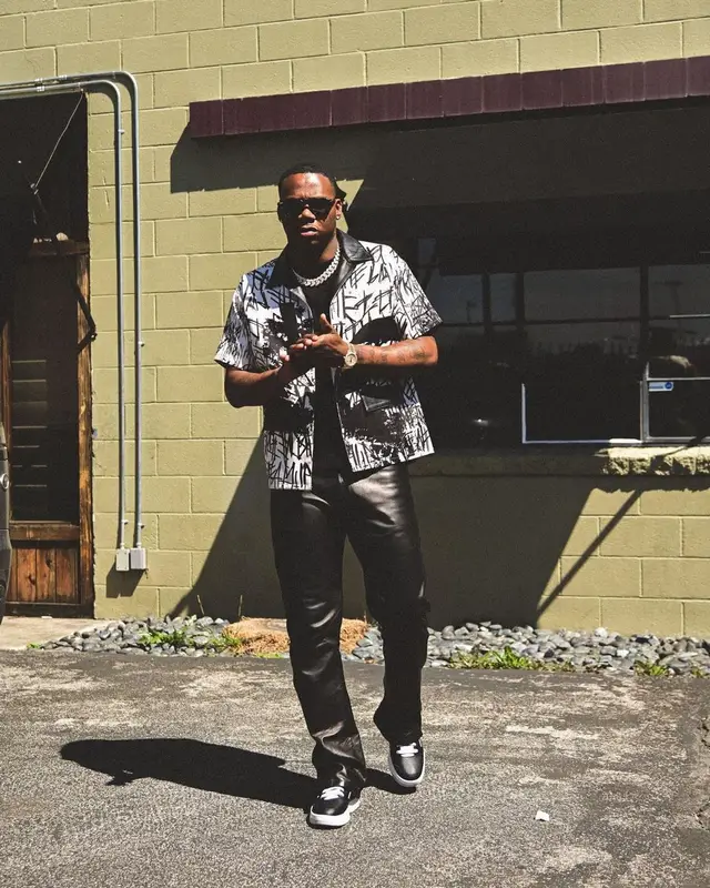 Symba outfit in Dethaus and Askyurself, 2023