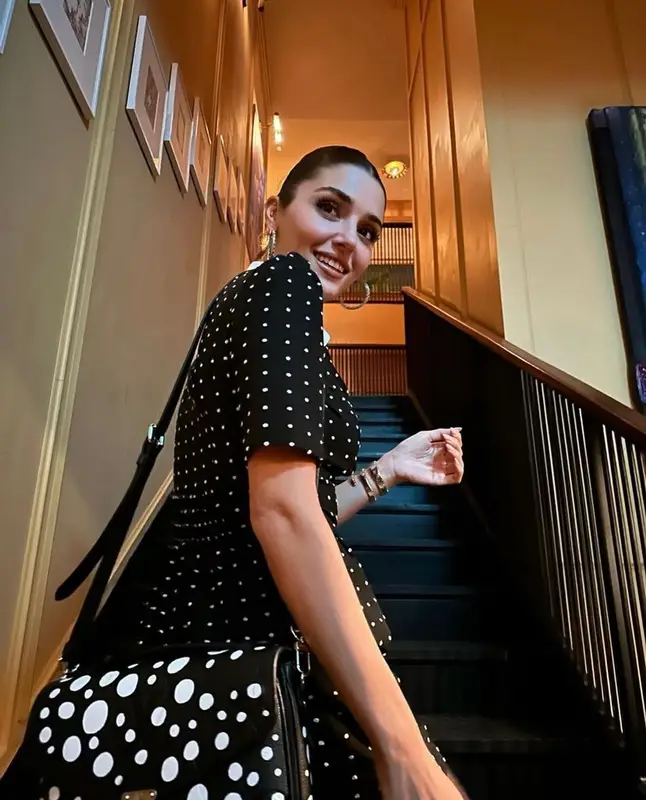 Hande Erchel outfit in Jacquemus, Louis Vuitton, and Saint Laurent, 2023