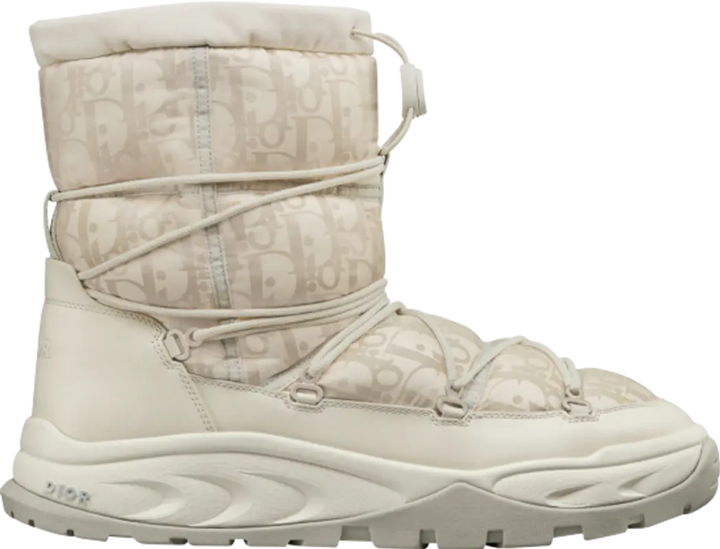 Dior Ivory Oblique Snow Boots $1550