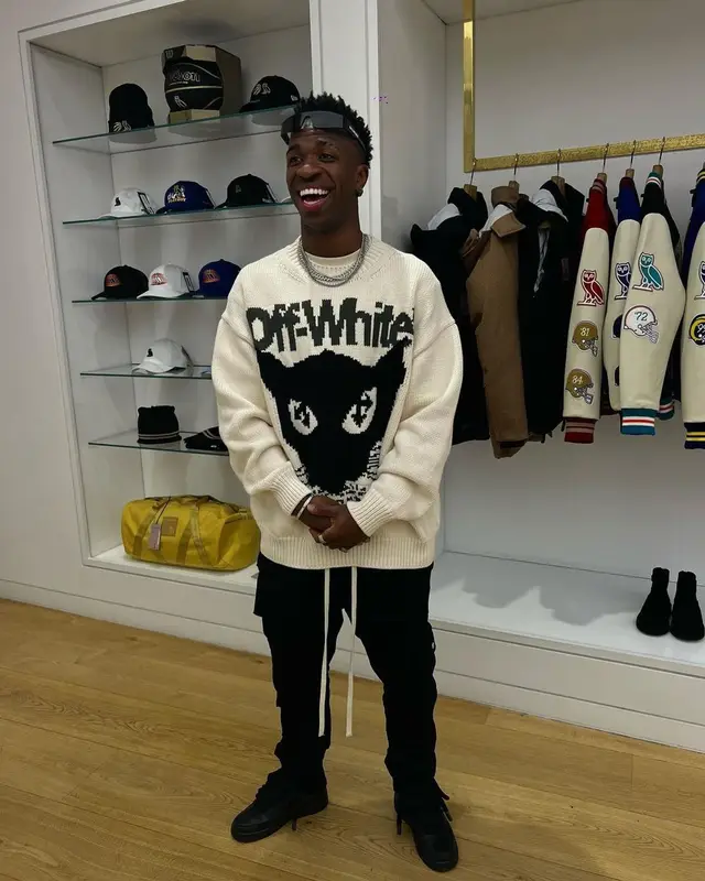 Vinicius Jr outfit in Off-White, Nike, and Balenciaga, 2023