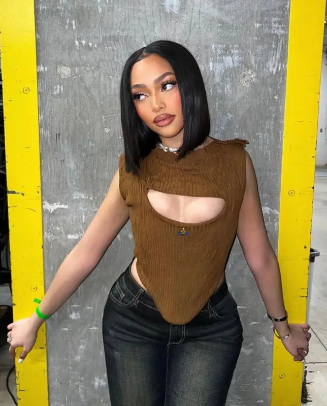 Jodie Woods outfit in Vivienne Westwood, I.Am.Gia, and Chanel, 2023