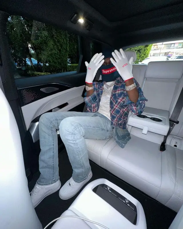 SleazyWorld Go outfit in Nike, Supreme, and New Era, 2023