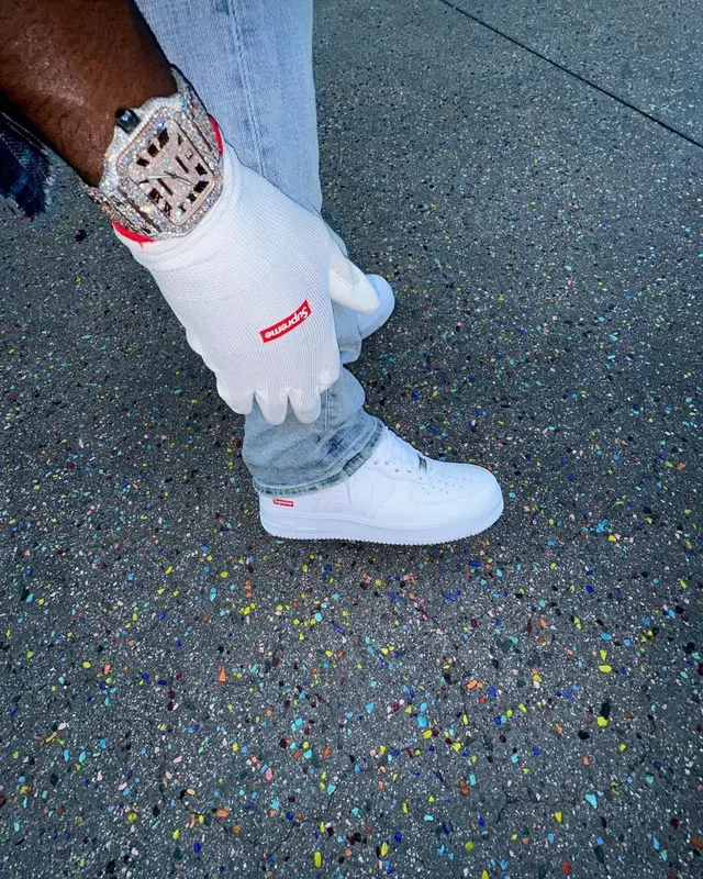 SleazyWorld Go outfit in Nike, Supreme, and New Era, 2023